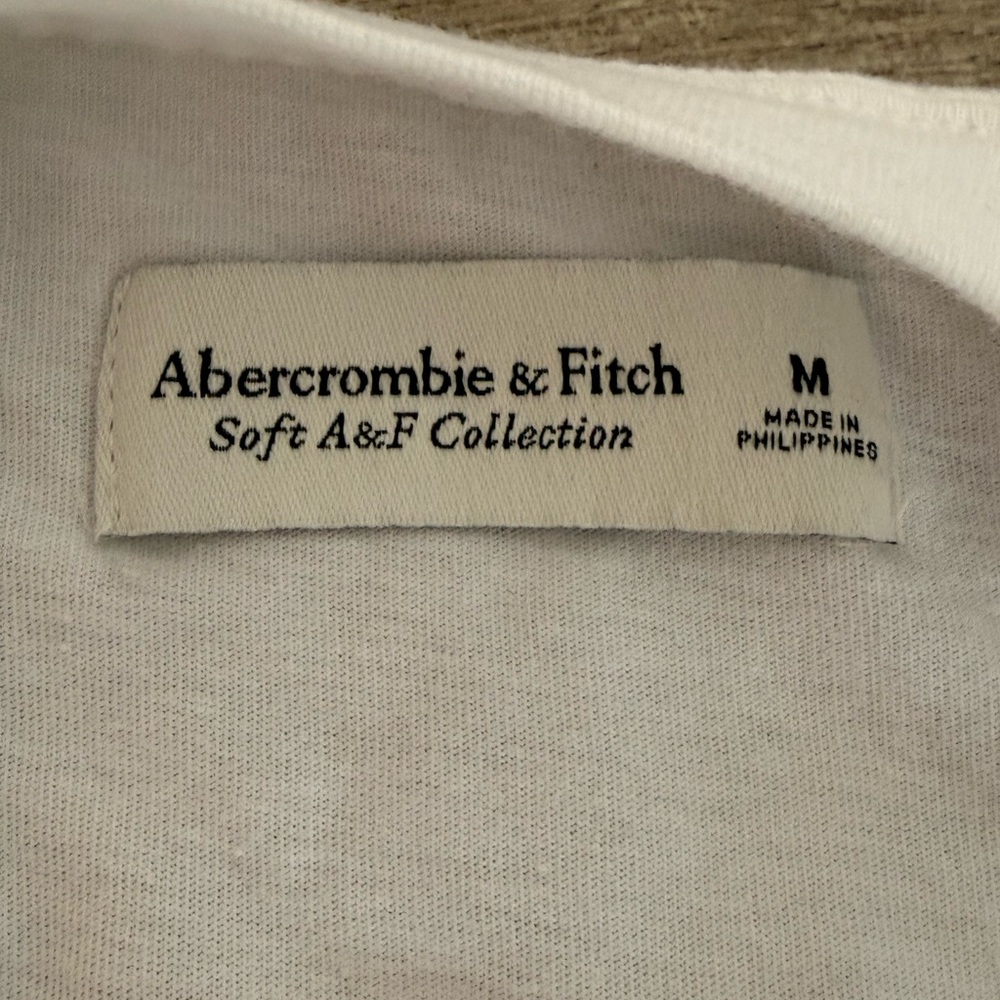 Abercrombie & Fitch Soft Collection Tee - Picture 2 of 2